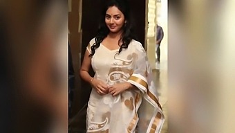 Desi Mature Woman Enjoys Phone Sex With Younger Lover In Telugu