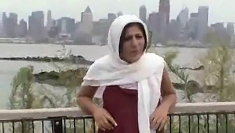 Anal Fucking And Fisting With A Willing Participant
