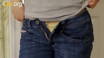 Asian Girl Gets Fucked By Friend In Full Movie