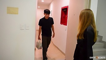 A College Girl Gives A Massage And Then Has Anal Sex With Me